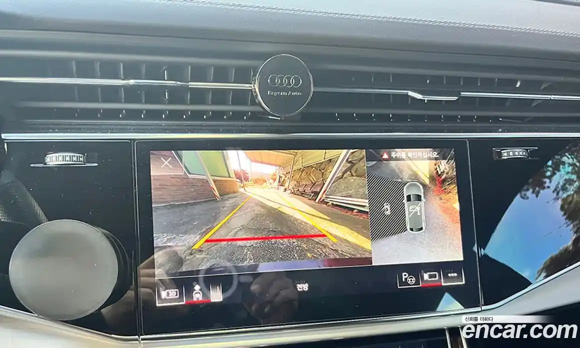 Audi Q8 2025 3.0 Автомат в Москве № 230272, фото 6