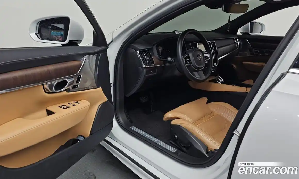 Volvo S90 2023 2.0 Автомат в Москве № 230498, фото 18