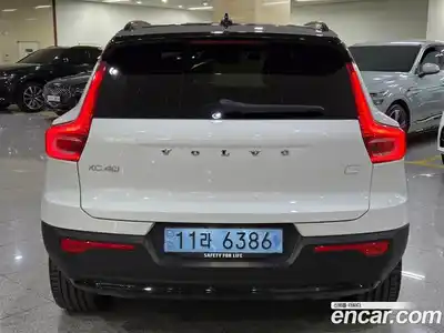 Volvo XC40 2024 0.2 Автомат в Москве № 230837, миниатюра 4