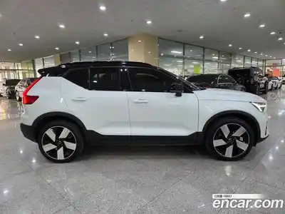 Volvo XC40 2024 0.2 Автомат в Москве № 230837, миниатюра 5