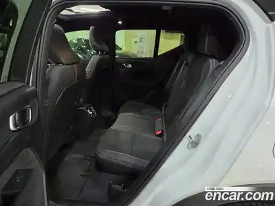 Volvo XC40 2024 0.2 Автомат в Москве № 230837, миниатюра 7