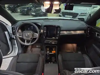 Volvo XC40 2024 0.2 Автомат в Москве № 230837, миниатюра 8