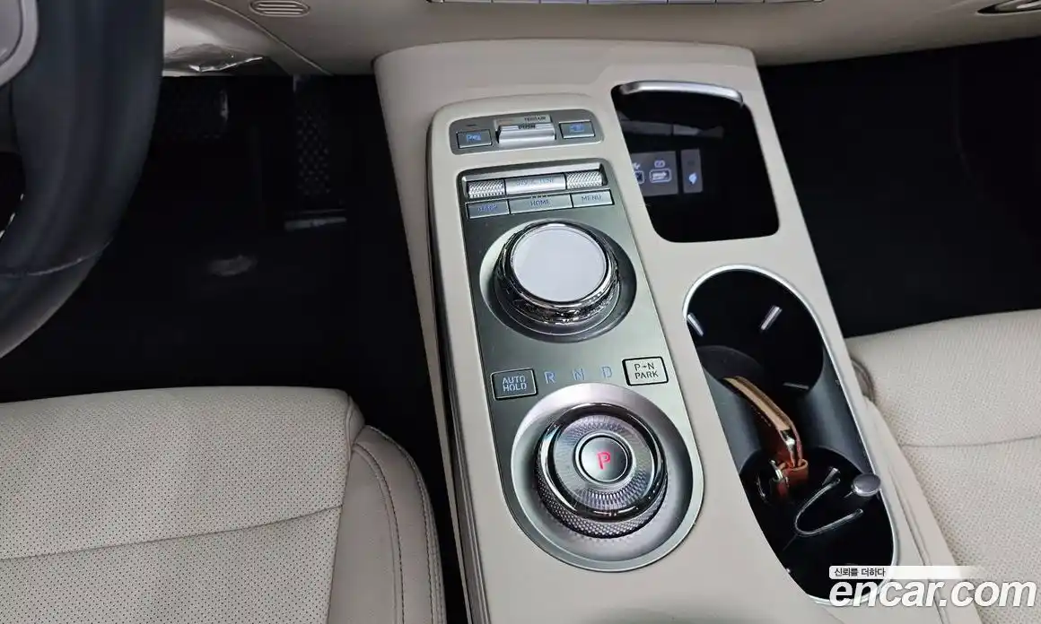 Genesis GV70 2022 2.5 Автомат в Москве № 23087, фото 14