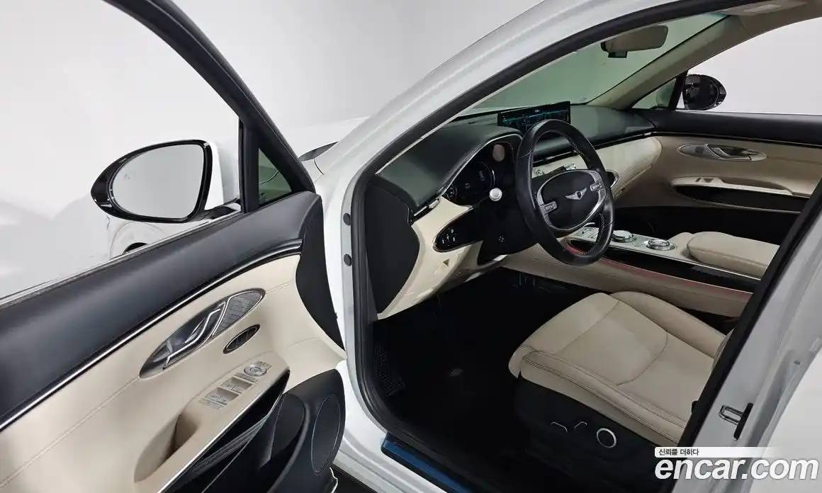 Genesis GV70 2022 2.5 Автомат в Москве № 23087, фото 19