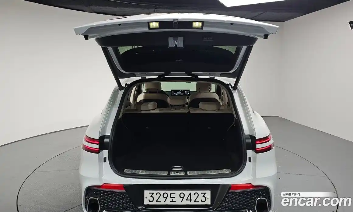 Genesis GV70 2022 2.5 Автомат в Москве № 23087, фото 3