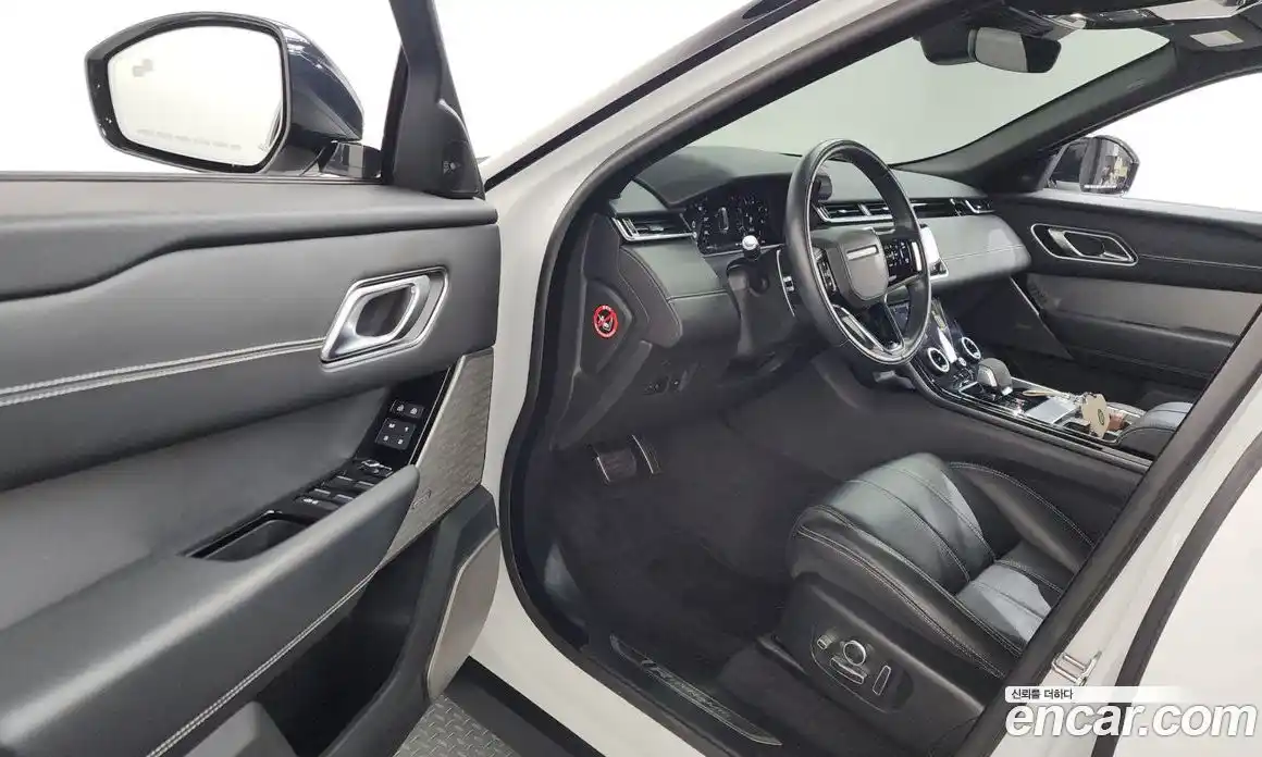 Land Rover Range-Rover Velar 2022 3.0 Автомат в Москве № 231276, фото 14