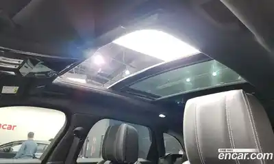 Land Rover Range-Rover Velar 2022 3.0 Автомат в Москве № 231276, миниатюра 4