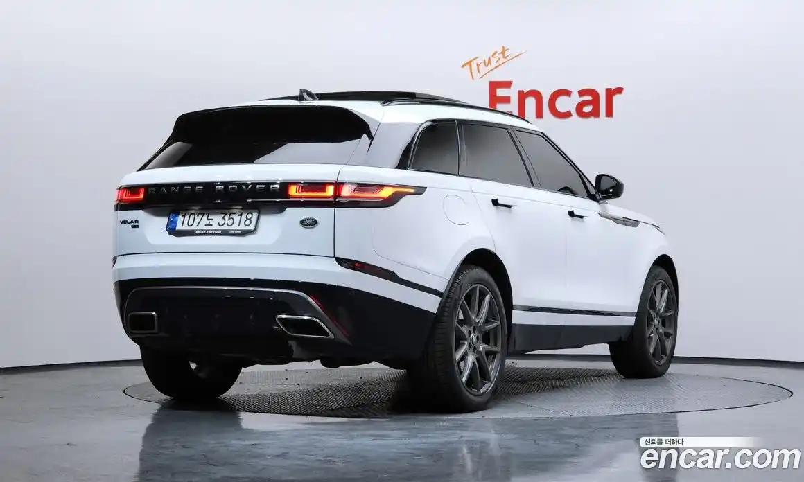 Land Rover Range-Rover Velar 2022 3.0 Автомат в Москве № 231276, фото 8