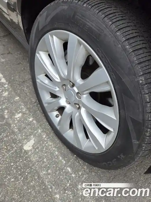 Land Rover Range-Rover 2015 4.4 Автомат в Москве № 231368, фото 12