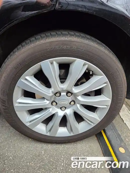 Land Rover Range-Rover 2015 4.4 Автомат в Москве № 231368, фото 10