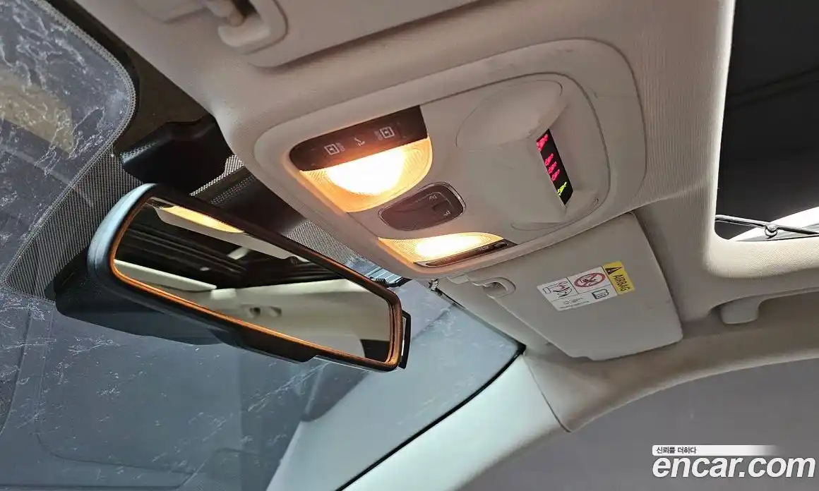 Jeep Cherokee 2016 2.2 Автомат в Москве № 232771, фото 13