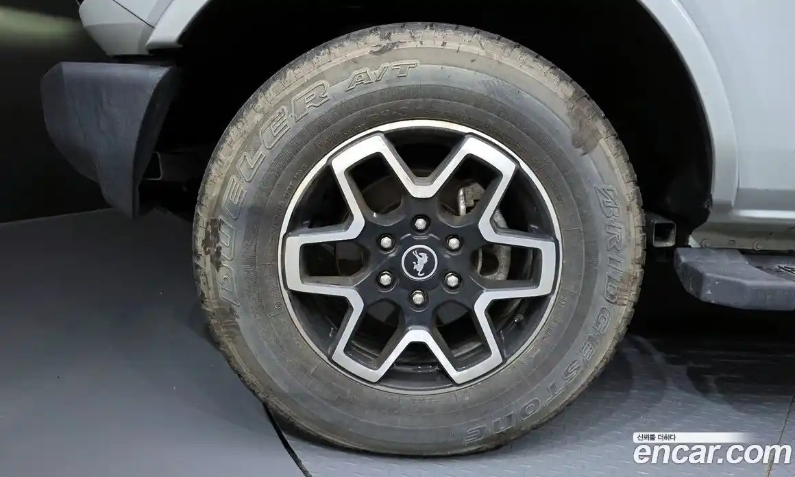 Ford Bronco 2023 2.7 Автомат в Москве № 233097, фото 19