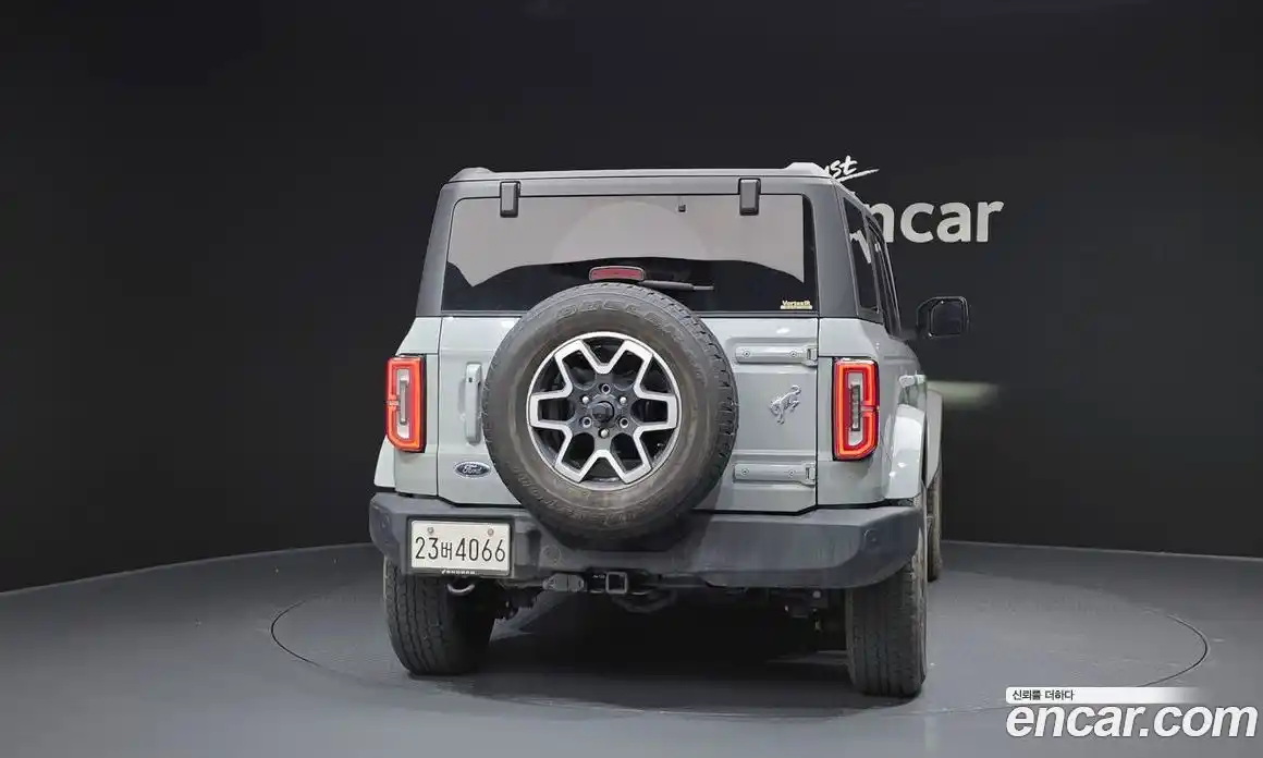 Ford Bronco 2023 2.7 Автомат в Москве № 233097, фото 10