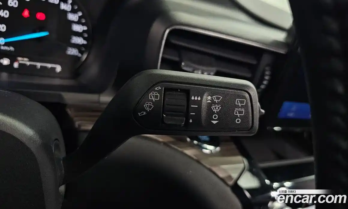 Ford Explorer 2023 2.3 Автомат в Москве № 233247, фото 16