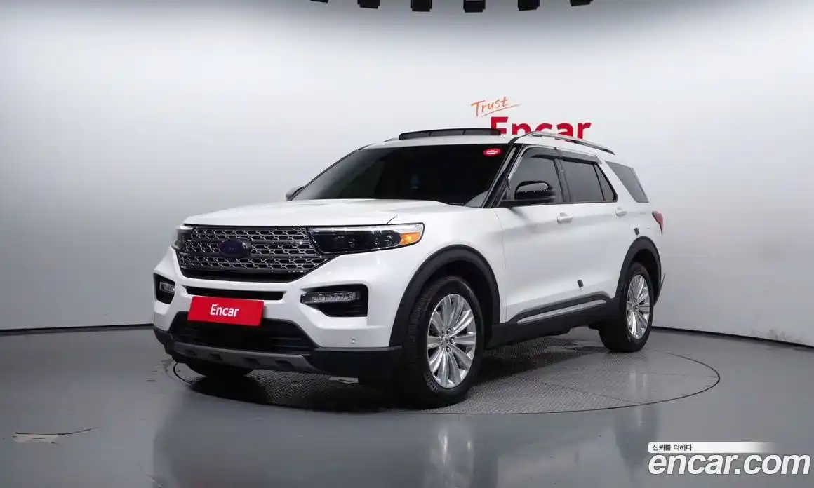 Ford Explorer 2023 2.3 Автомат в Москве № 233247, фото 4