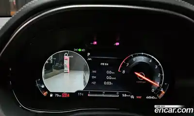 Genesis GV70 2024 2.5 Автомат в Москве № 23989, миниатюра 2