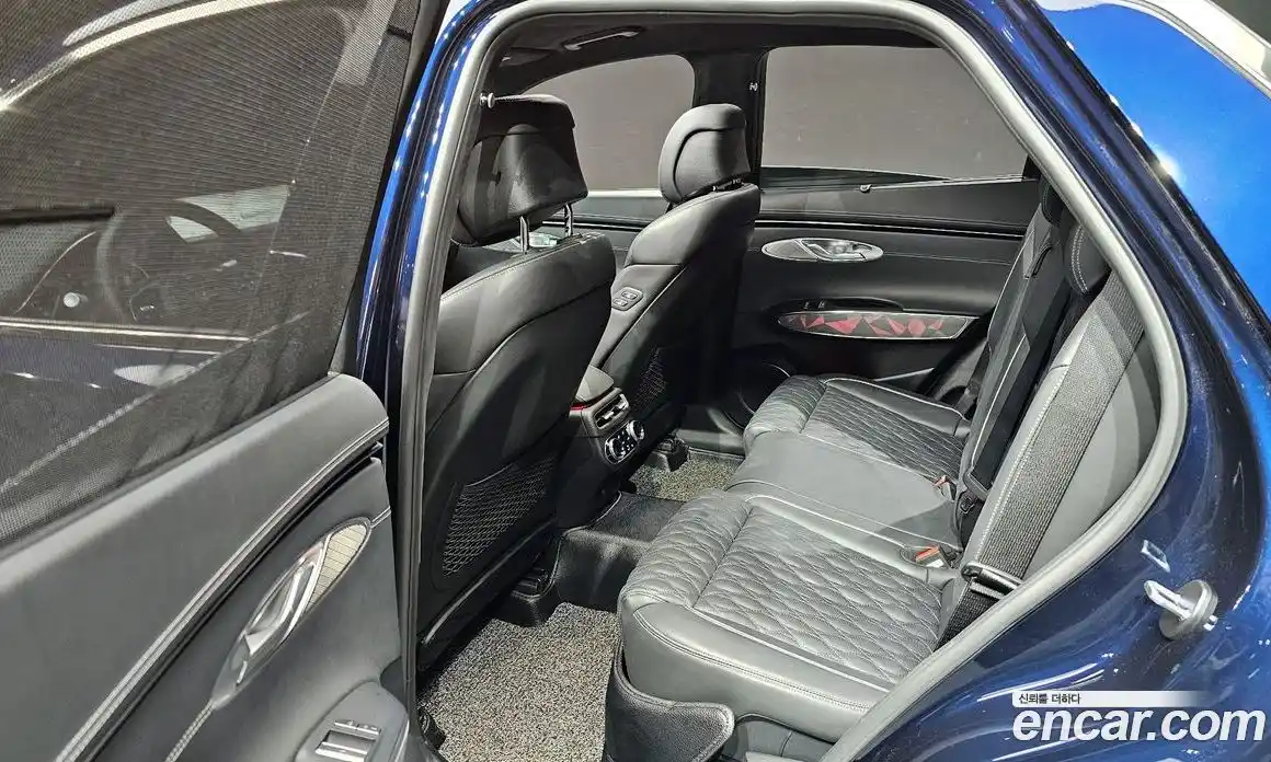 Genesis GV70 2024 2.5 Автомат в Москве № 23989, фото 6