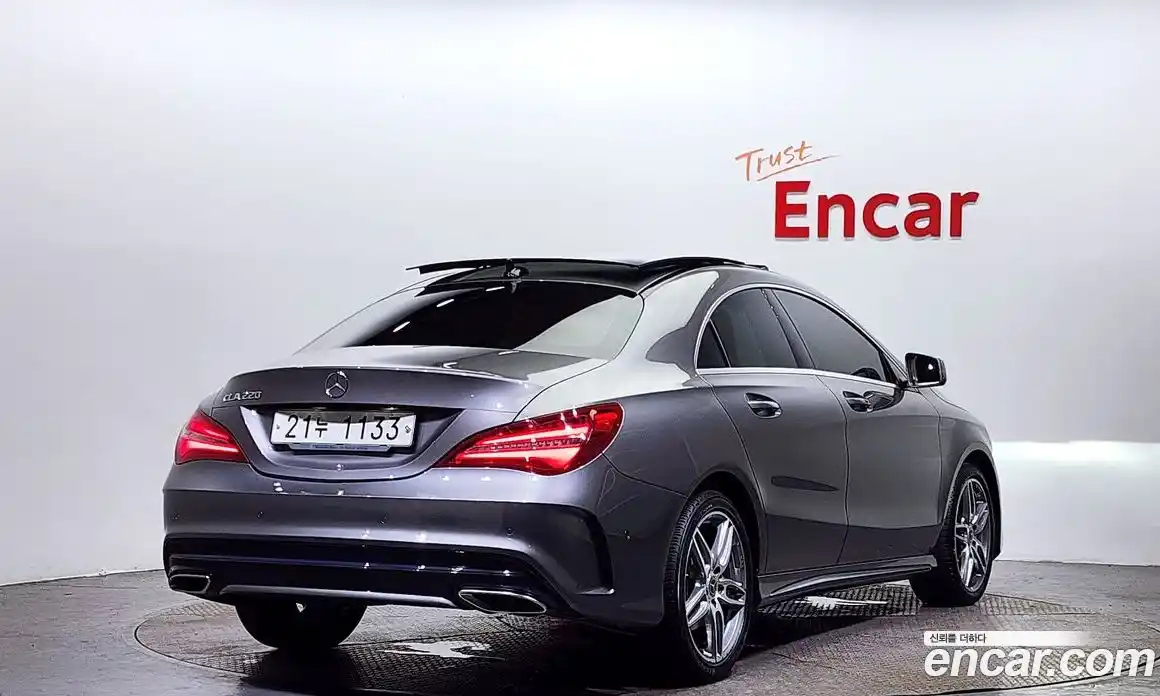 Mercedes-Benz CLA-Class 2018 2.0 Автомат в Москве № 240081, фото 8