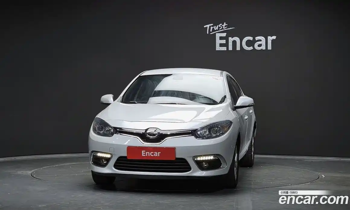 Renault SM3 2017 1.6 Автомат в Москве № 242544, фото 14