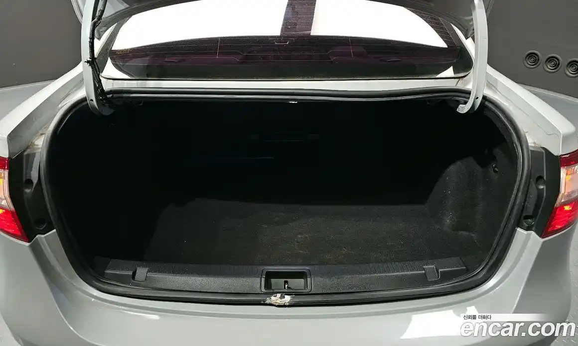 Renault SM3 2017 1.6 Автомат в Москве № 242544, фото 20