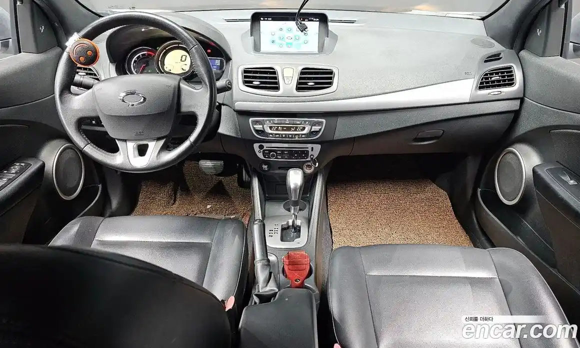 Renault SM3 2017 1.6 Автомат в Москве № 242544, фото 7