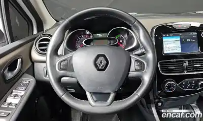 Renault Cilo 2018 1.5 Автомат в Москве № 242704, миниатюра 2
