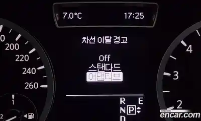 Infiniti Q30 2019 2.0 Автомат в Москве № 244795, миниатюра 4