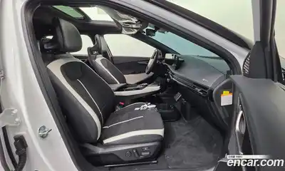 Kia EV6 2025 0.1 Автомат в Москве № 248250, миниатюра 11