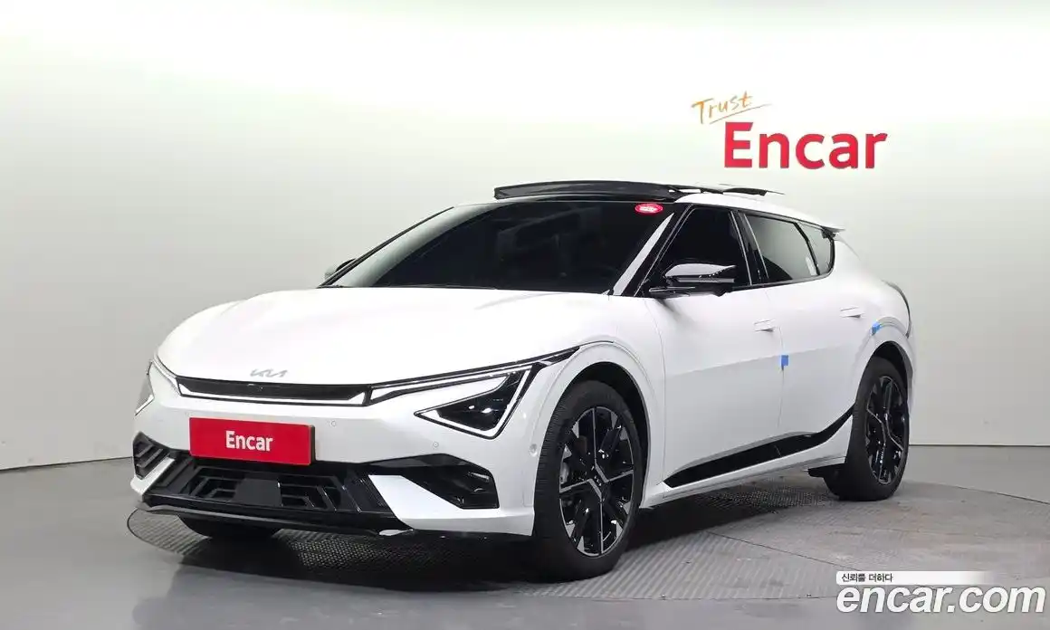 Kia EV6 2025 0.1 Автомат в Москве № 248250, фото 13