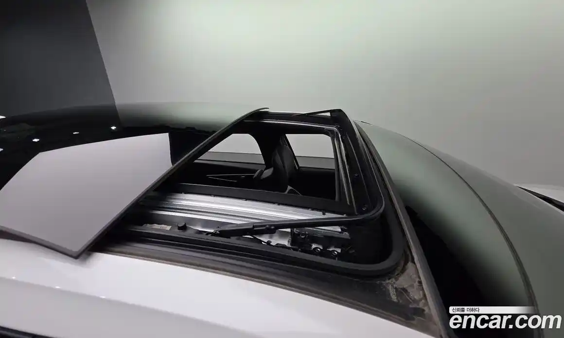 Kia EV6 2025 0.1 Автомат в Москве № 248250, фото 17