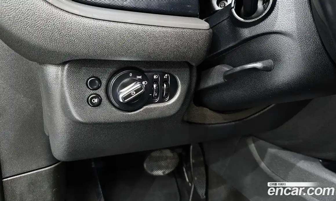 Mini Clubman 2018 1.5 Автомат в Москве № 253571, фото 19