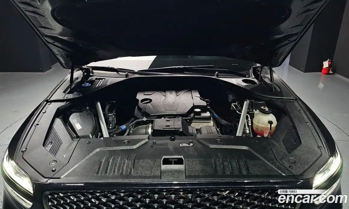 Genesis GV70 2022 2.5 Автомат в Москве № 25366, фото 8