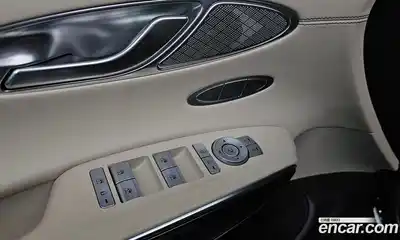 Genesis GV70 2022 2.5 Автомат в Москве № 25366, миниатюра 10