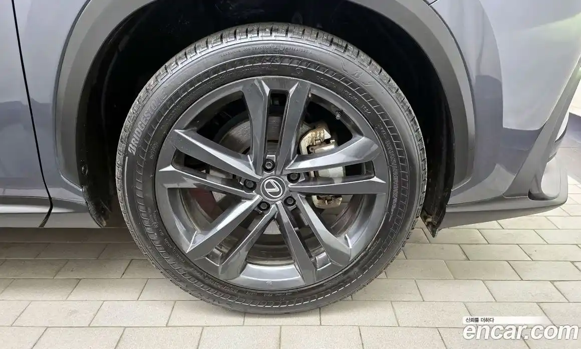 Lexus NX 2025 2.5 Автомат в Москве № 254046, фото 9