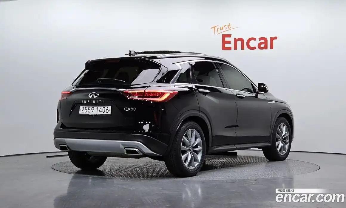 Infiniti QX50 2019 2.0 Автомат в Москве № 256132, фото 8