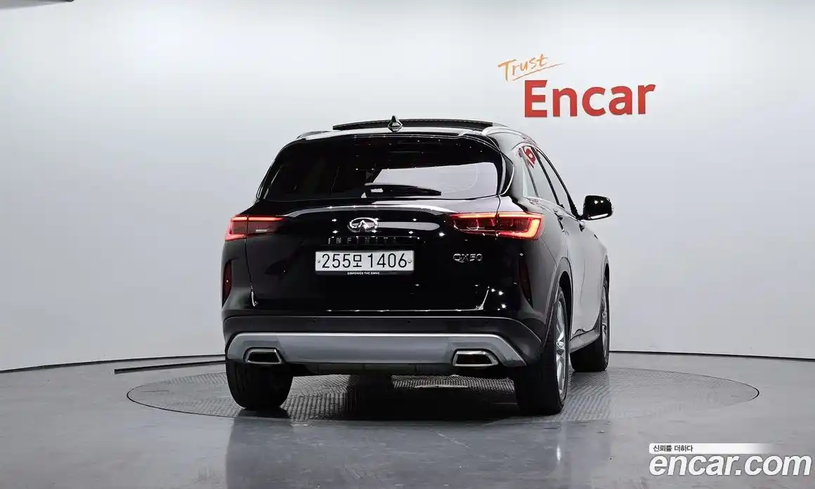 Infiniti QX50 2019 2.0 Автомат в Москве № 256132, фото 9