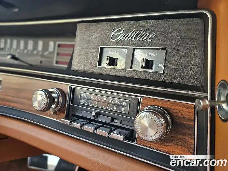 Cadillac Eldorao 2003 8.2 Автомат в Москве № 256508, фото 10