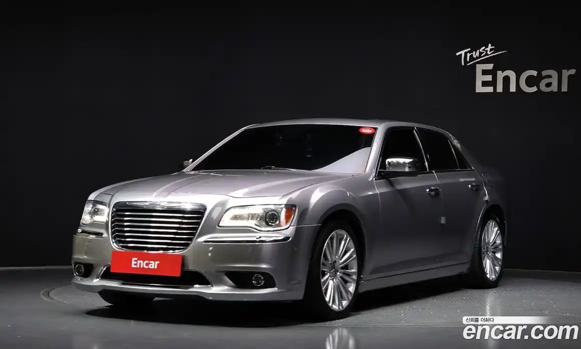 Chrysler 300C 2014 3.6 Автомат в Москве № 256757, фото 1