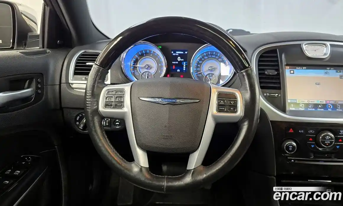 Chrysler 300C 2014 3.6 Автомат в Москве № 256757, фото 13