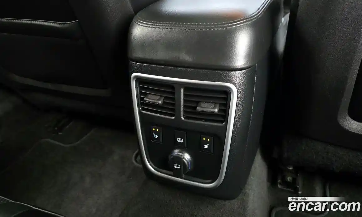 Chrysler 300C 2014 3.6 Автомат в Москве № 256757, фото 19