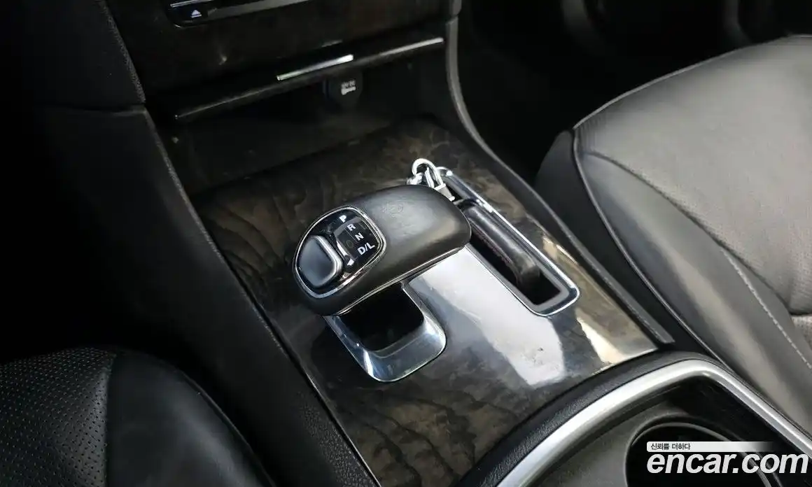 Chrysler 300C 2014 3.6 Автомат в Москве № 256757, фото 9