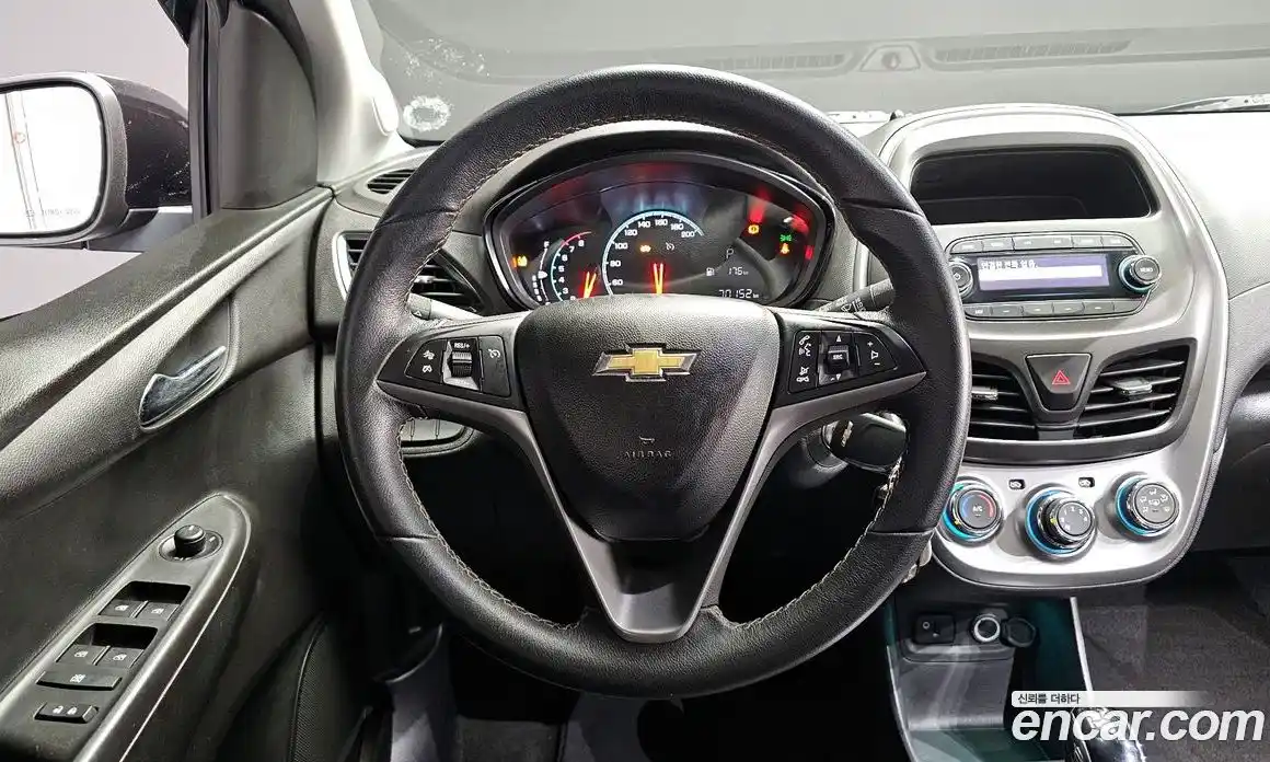 Chevrolet Spark 2018 1.0 Автомат в Москве № 262548, фото 14