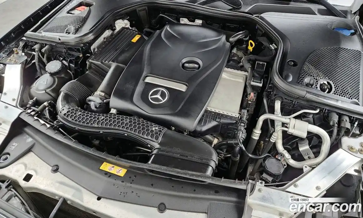 Mercedes-Benz E-Class 2020 2.0 Автомат в Москве № 264315, фото 10