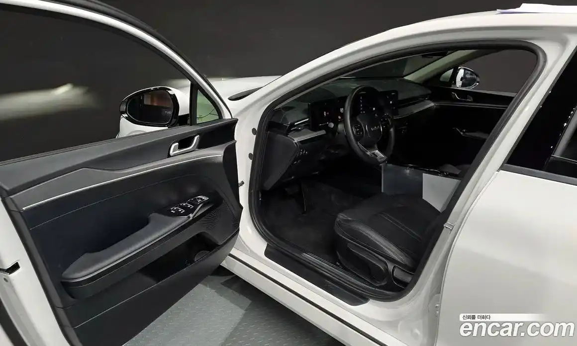 Kia K5 2024 2.0 Автомат в Москве № 268467, фото 13