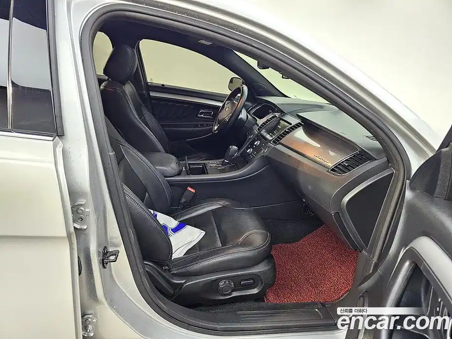 Ford Taurus 2015 2.0 Автомат в Москве № 273461, фото 11