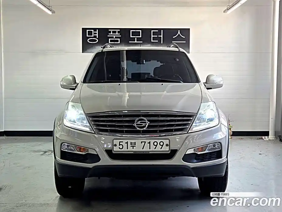 SsangYong Rexton 2014 2.0 Автомат в Москве № 28136, фото 1