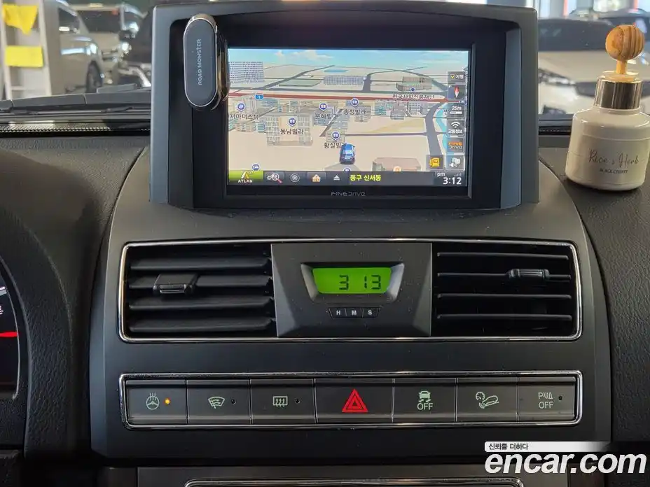 SsangYong Rexton 2014 2.0 Автомат в Москве № 28136, фото 10