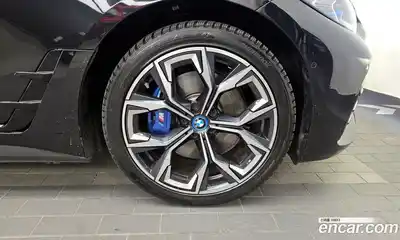 BMW i4 2024 0.2 Автомат в Москве № 283760, миниатюра 8