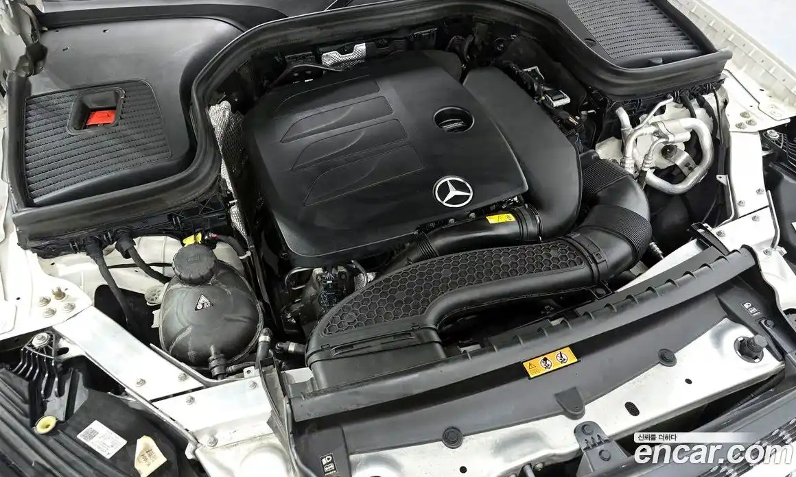 Mercedes-Benz GLC-Class 2023 2.0 Автомат в Москве № 287391, фото 8