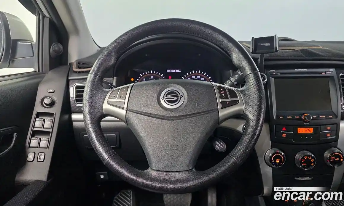 SsangYong Korando 2012 2.0 Автомат в Москве № 28782, фото 3